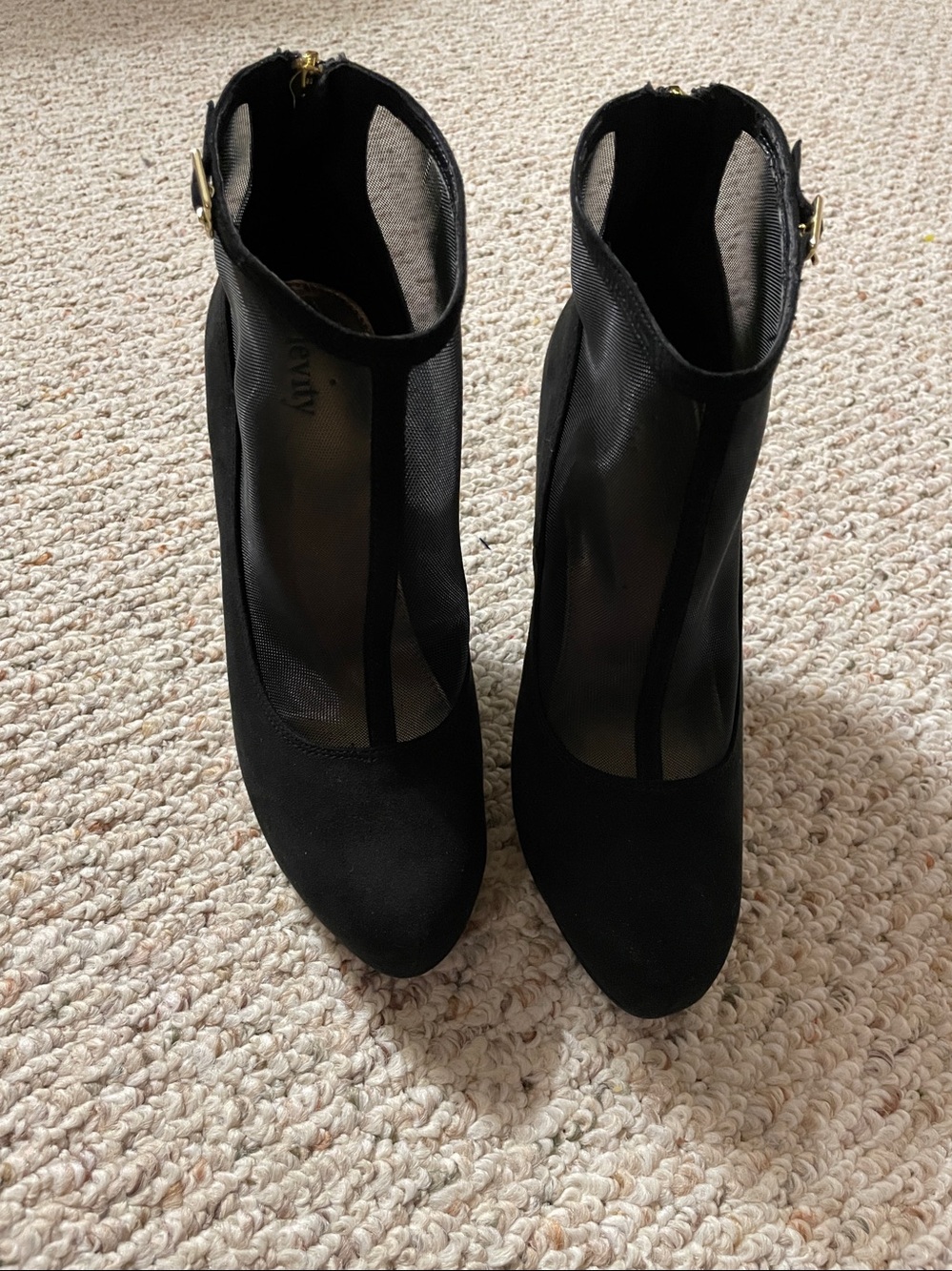 Levity black mesh/suede heels, back zip, buckle accent, 7.5, excellent condition